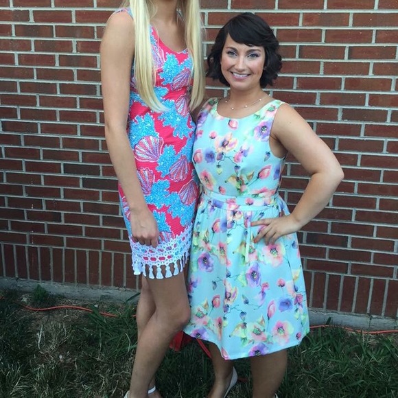 Meet your Posher, Mikhyla - Picture 1 of 3